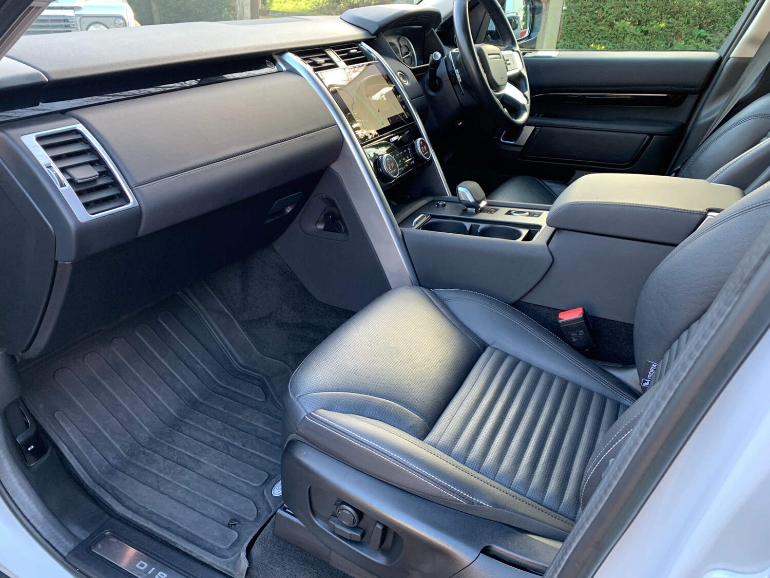 Used Land Rover Discovery 2022 for sale - 76234661: Photo 22