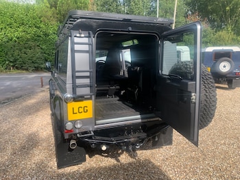 Used Land Rover Defender 2012 for sale - 75983672: Photo 4