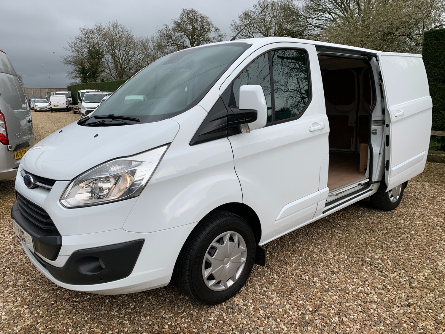 Used Ford Transit Custom 2017 for sale - 77845448: Photo 7