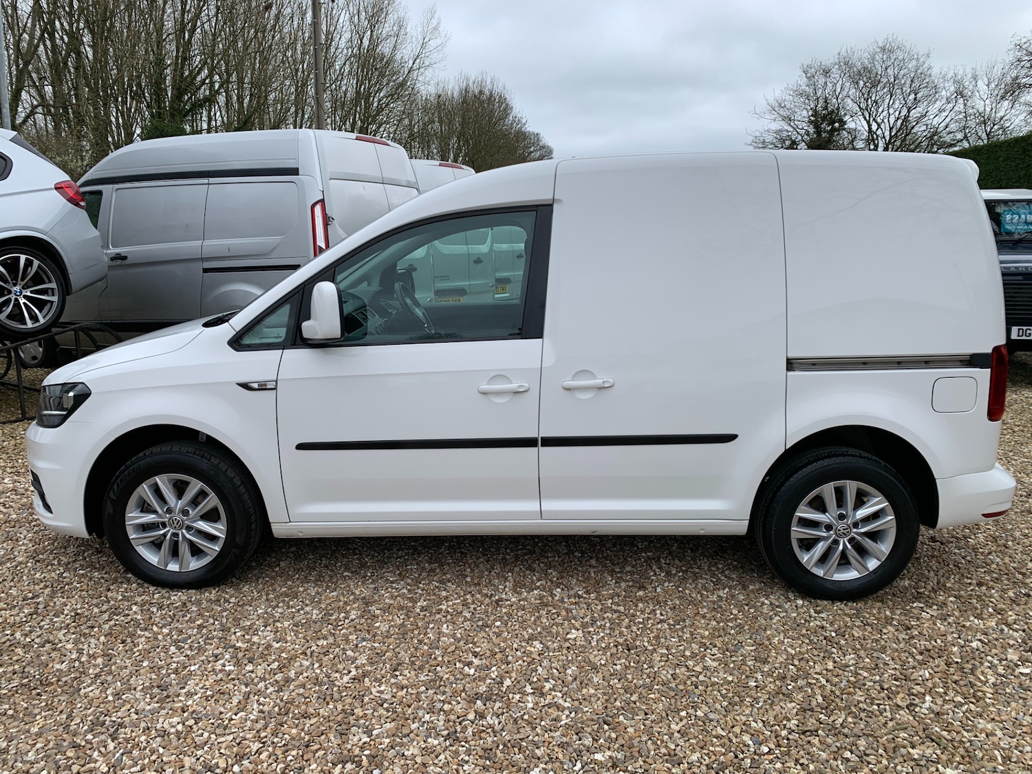 Used Volkswagen Caddy 2017 for sale - 77962364: Photo 2