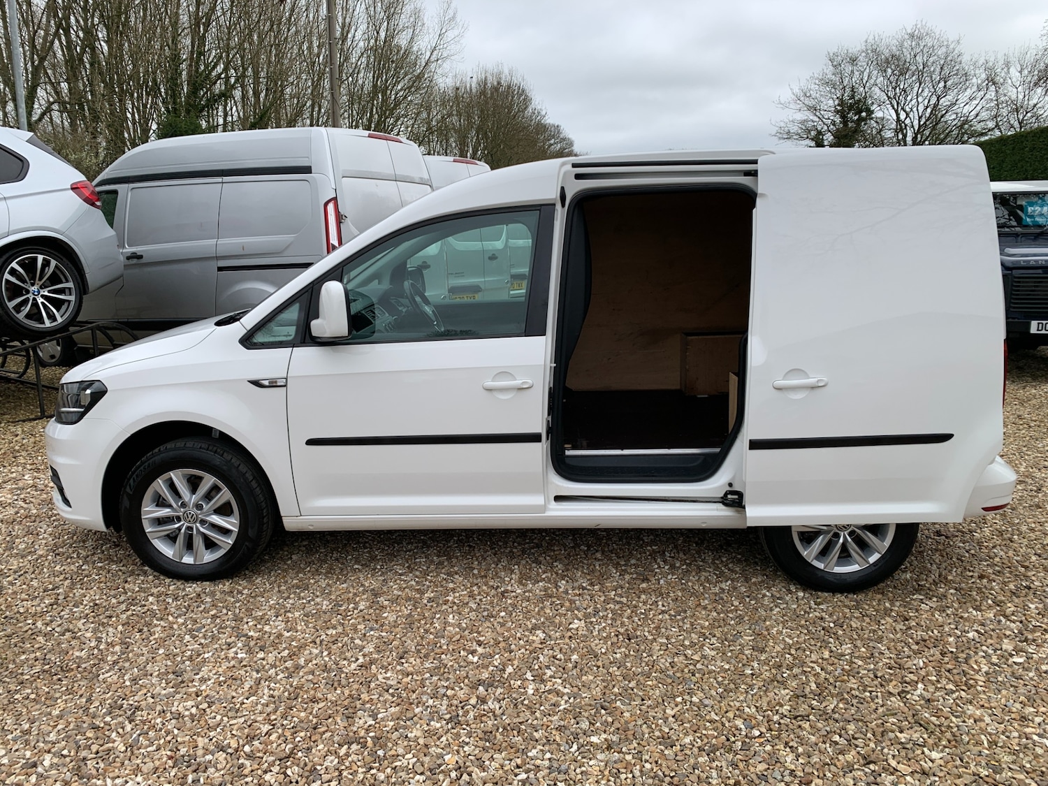 Used Volkswagen Caddy 2017 for sale - 77962364: Photo 8