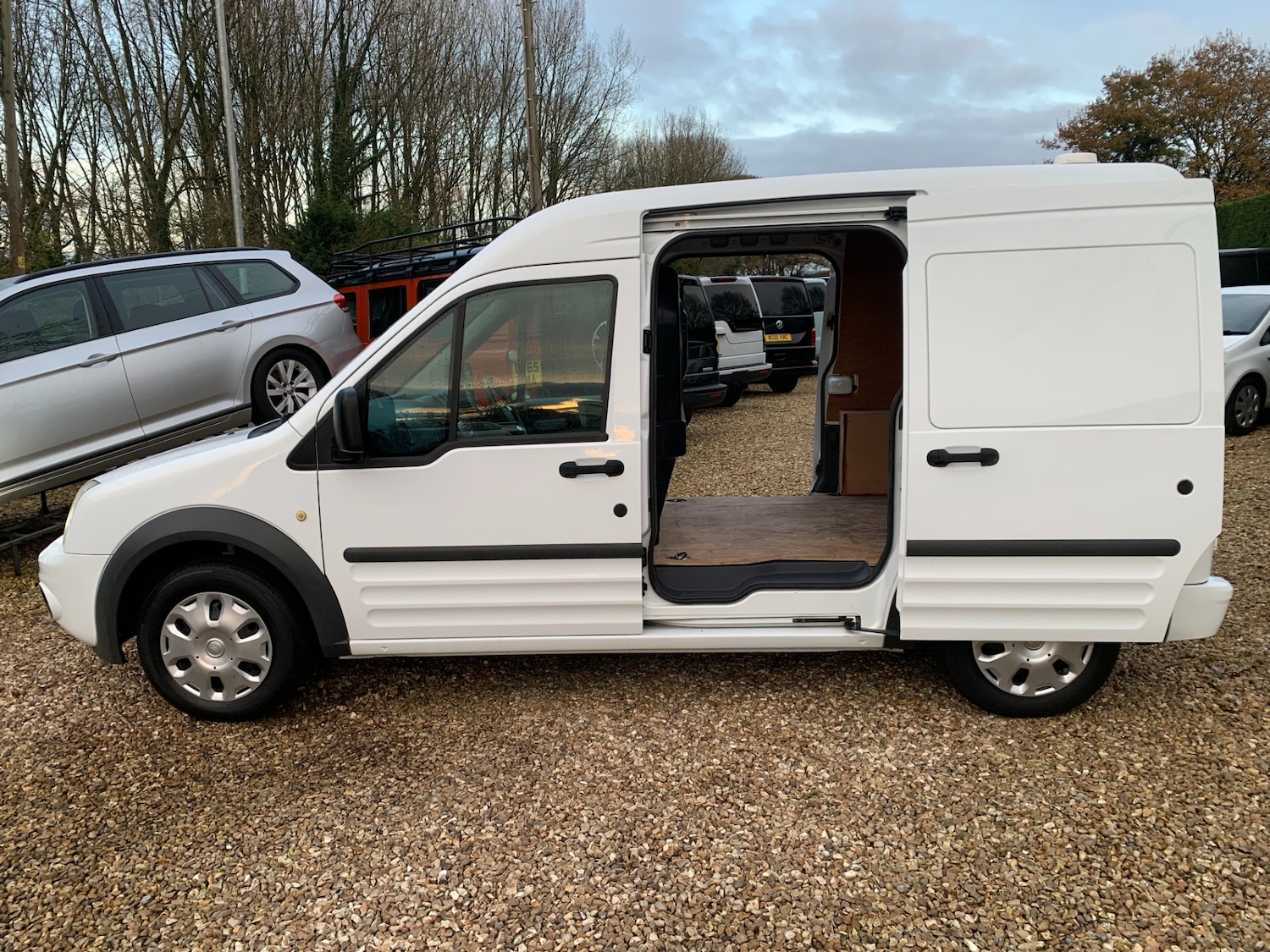 Used Ford Transit Connect 2011 for sale - 72928141: Photo 11