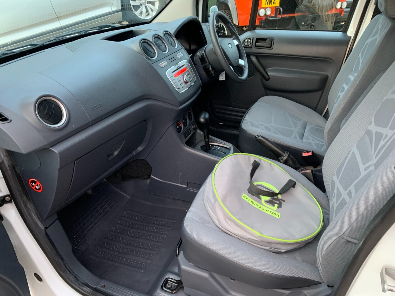 Used Ford Transit Connect 2011 for sale - 72928141: Photo 15