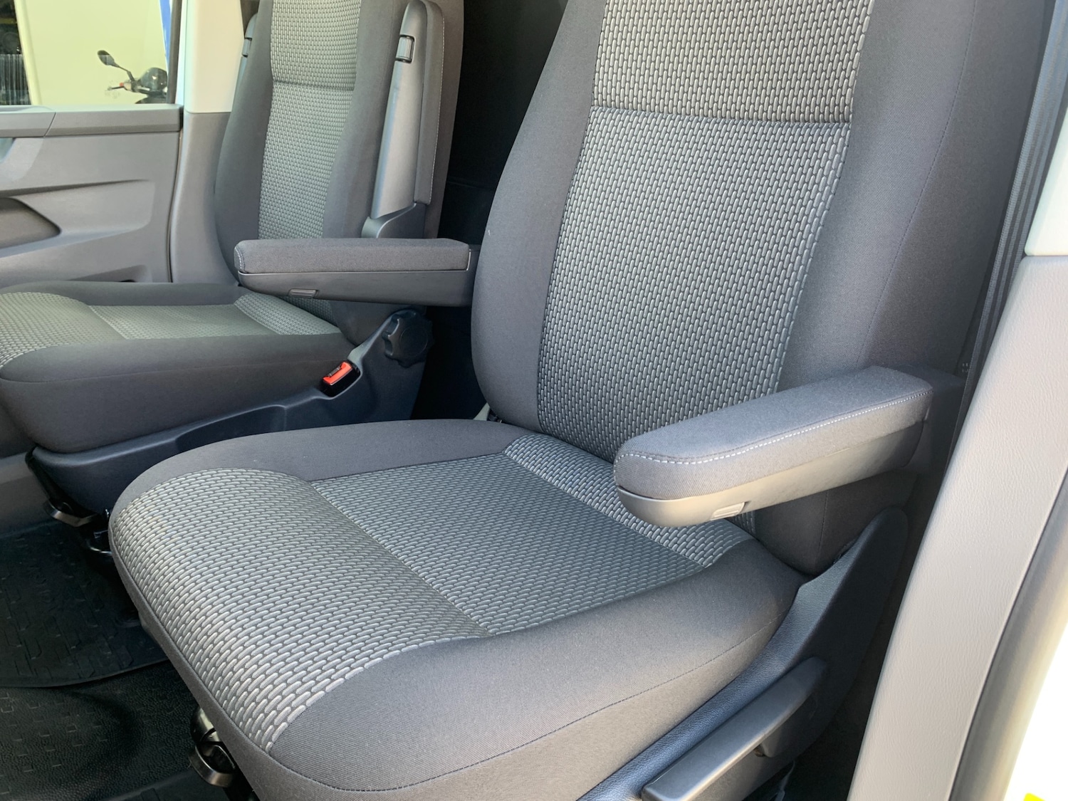 Used Volkswagen Transporter 2022 for sale - 78042962: Photo 25