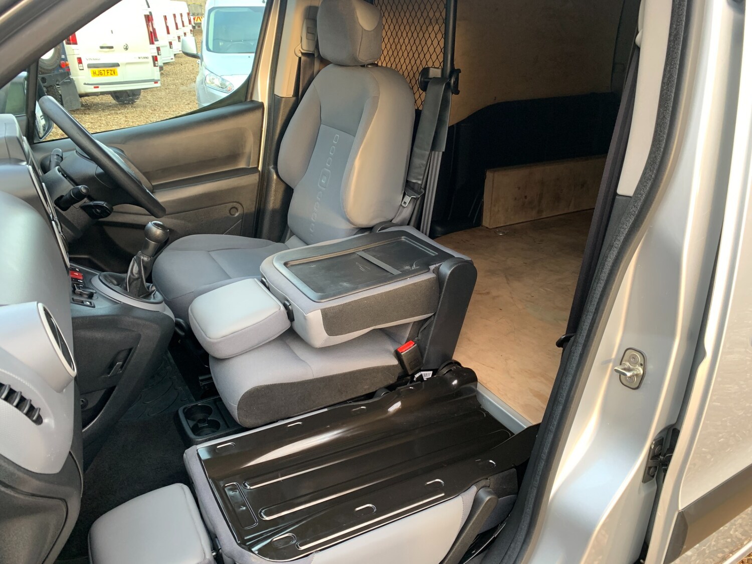 Used Citroen Berlingo 2015 for sale - 76075925: Photo 12