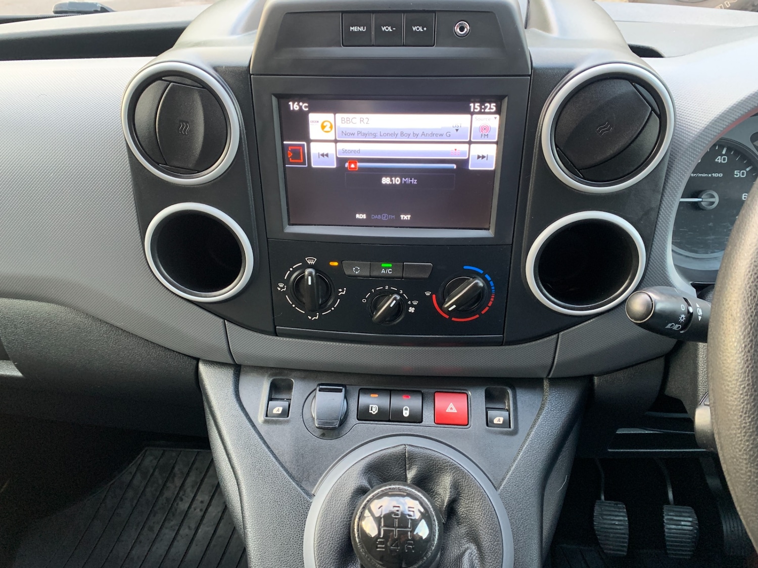 Used Citroen Berlingo 2015 for sale - 76075925: Photo 20