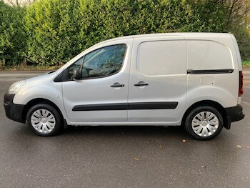 Used Citroen Berlingo 2015 for sale - 76075925: Photo