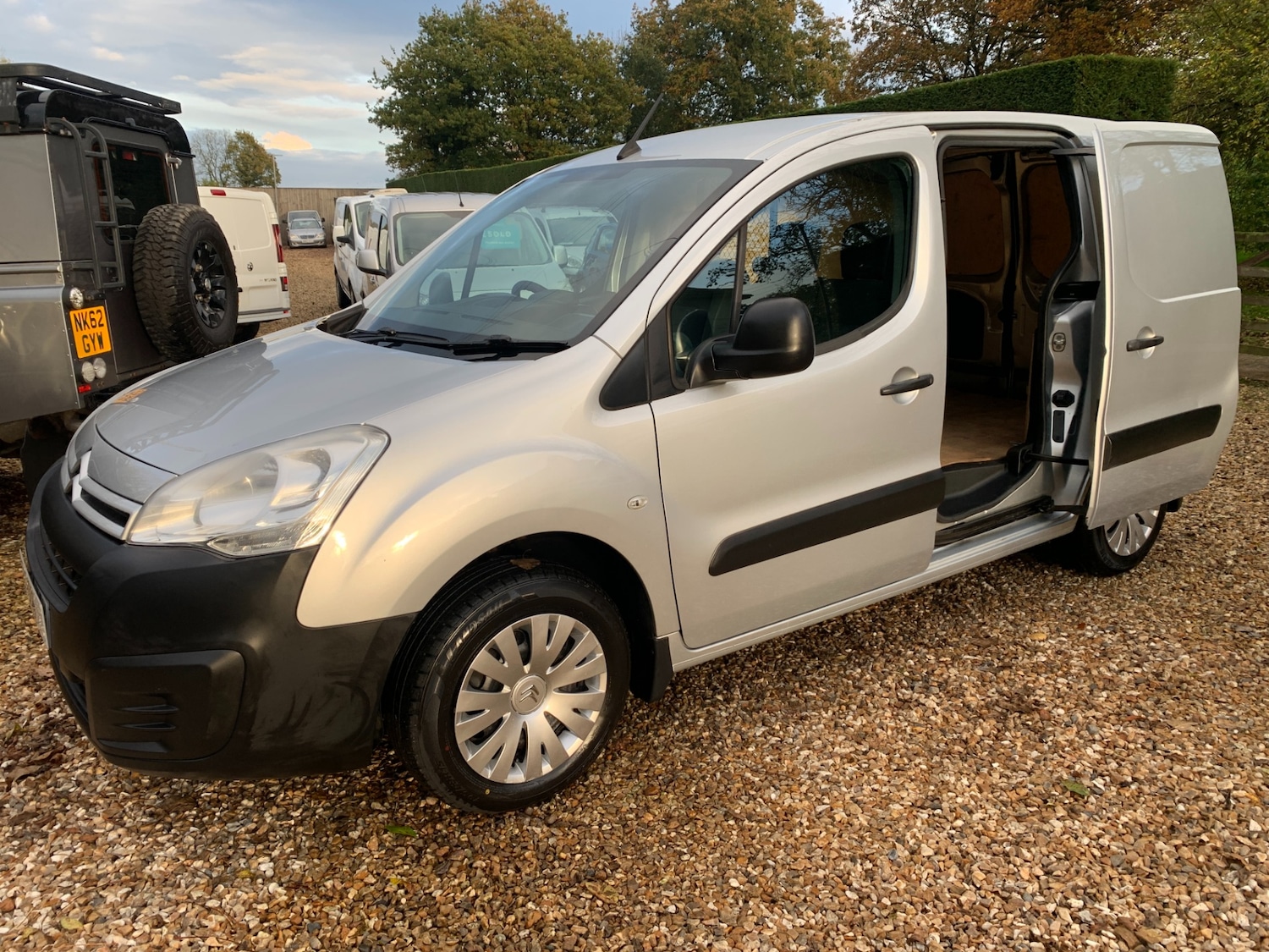 Used Citroen Berlingo 2015 for sale - 76075925: Photo 7