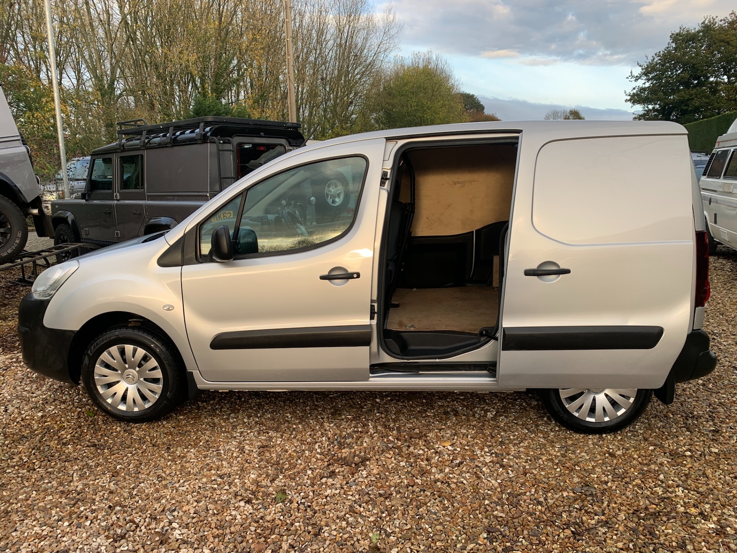 Used Citroen Berlingo 2015 for sale - 76075925: Photo 8