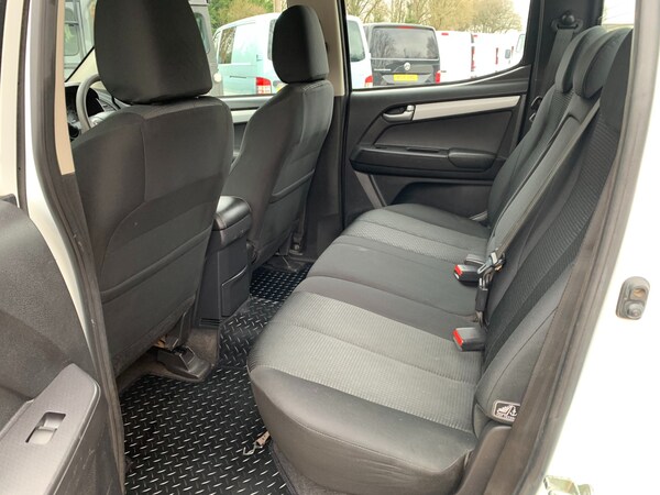 Used Isuzu D-Max 2017 for sale - 73686145: Photo 14