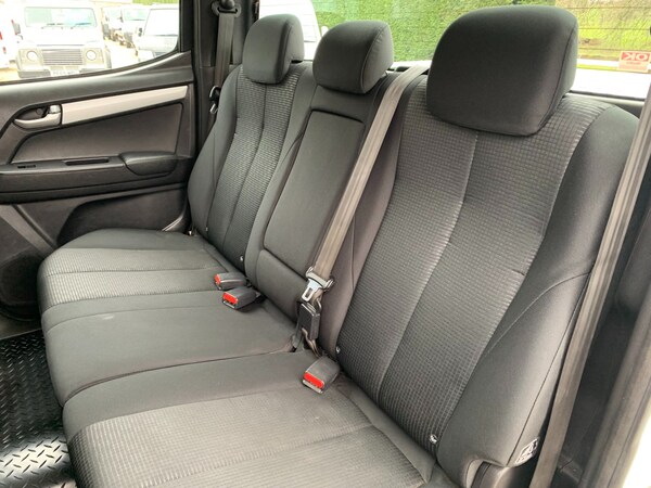 Used Isuzu D-Max 2017 for sale - 73686145: Photo 15