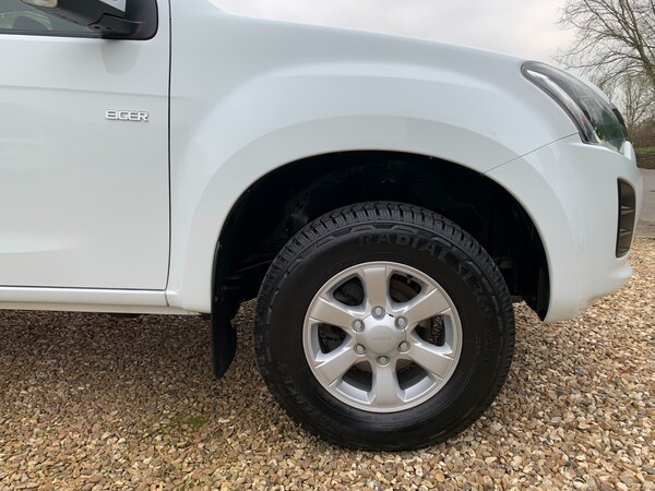 Used Isuzu D-Max 2017 for sale - 73686145: Photo 19