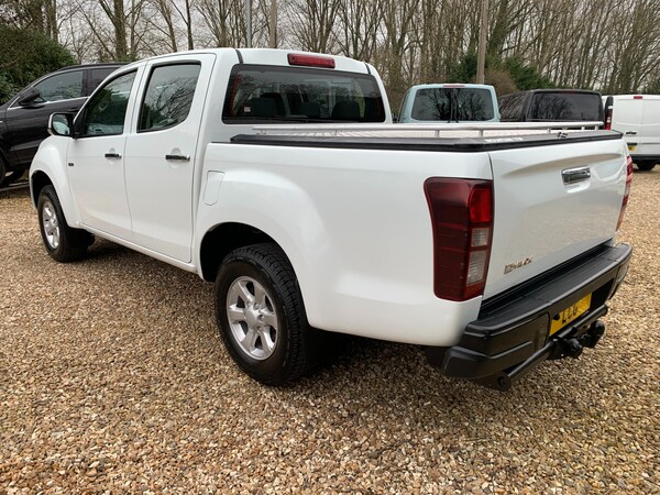 Used Isuzu D-Max 2017 for sale - 73686145: Photo 7