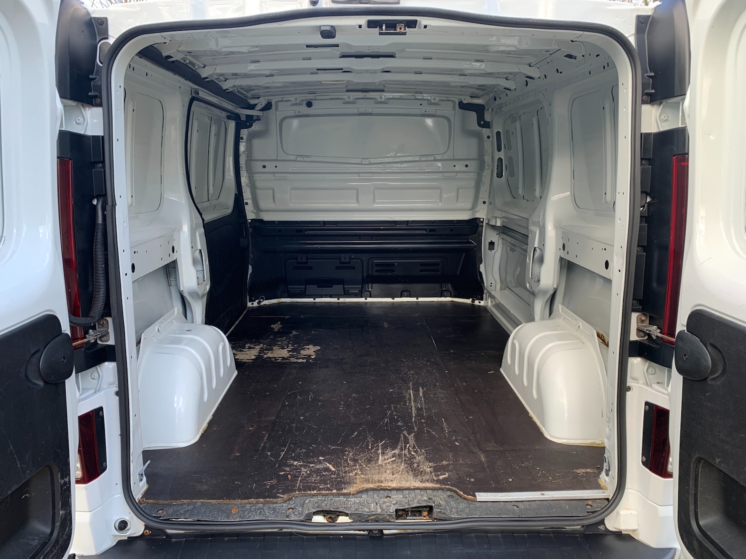 Used Vauxhall Vivaro 2019 for sale - 77834290: Photo 18