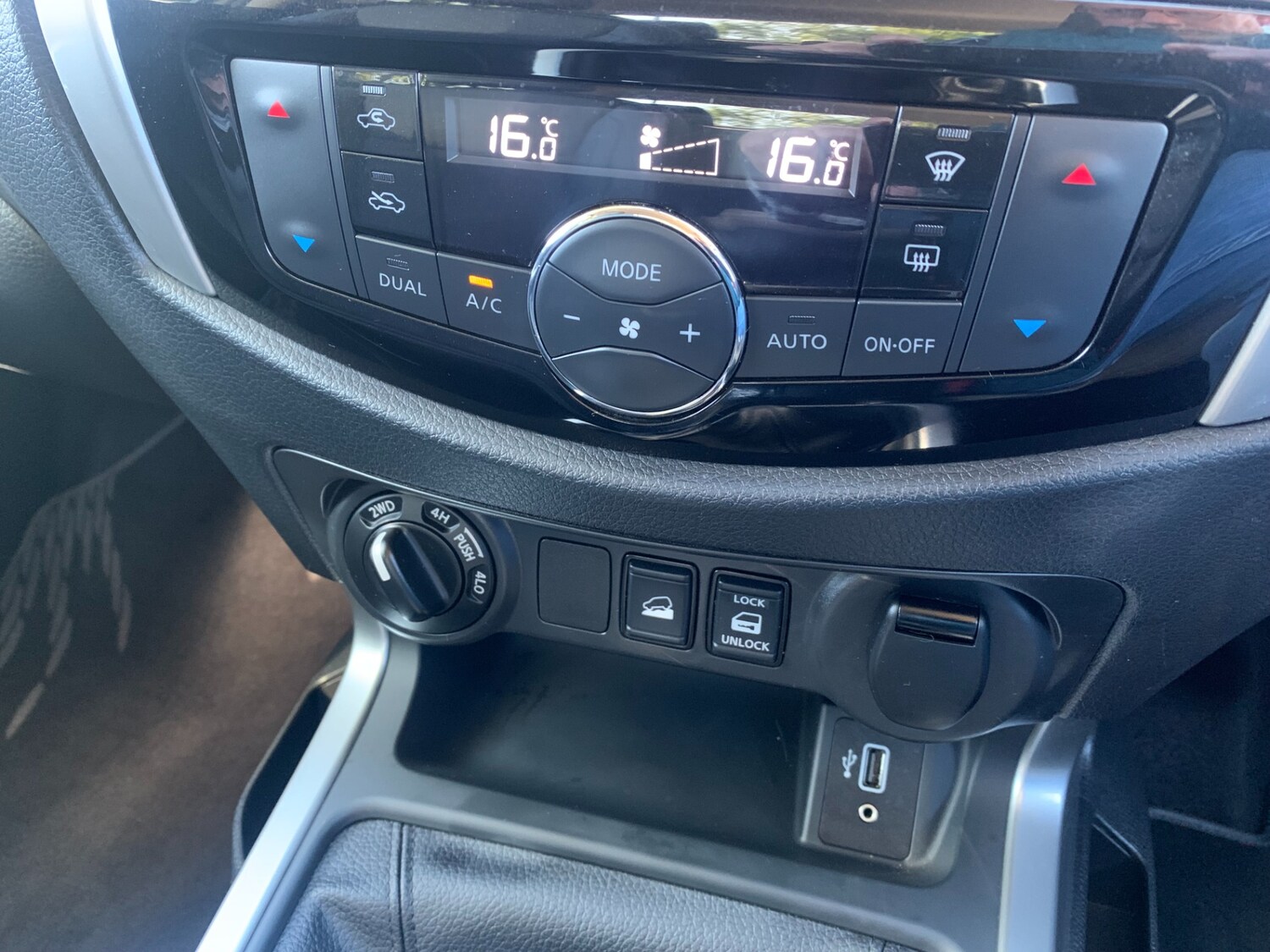 Used Nissan Navara 2021 for sale - 76045759: Photo 27