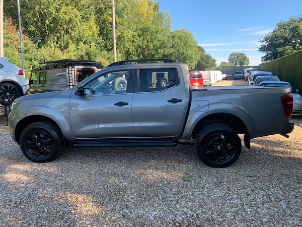 Used Nissan Navara 2021 for sale - 76045759: Photo 2