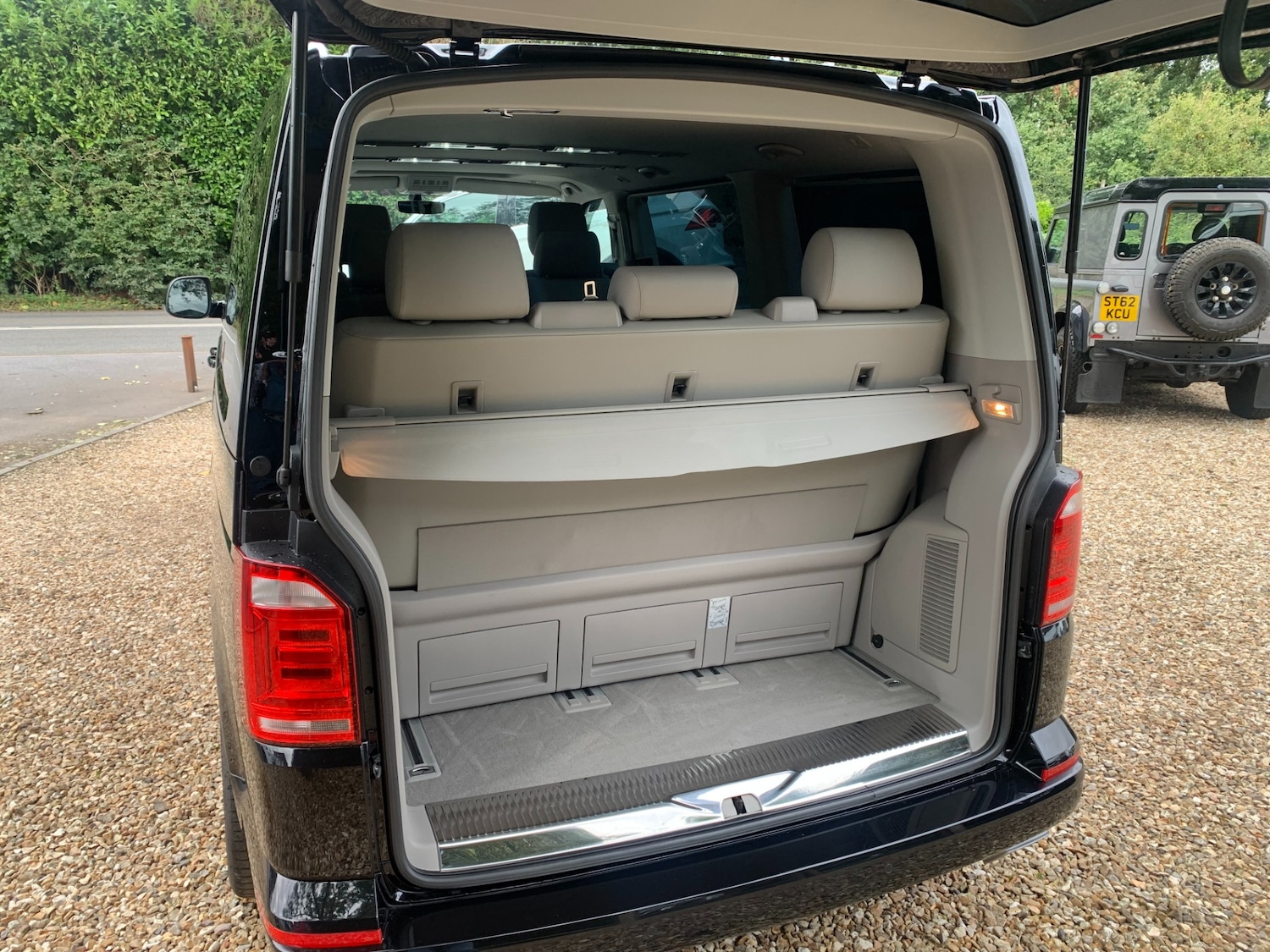 Used Volkswagen Caravelle 2016 for sale - 76142362: Photo 18