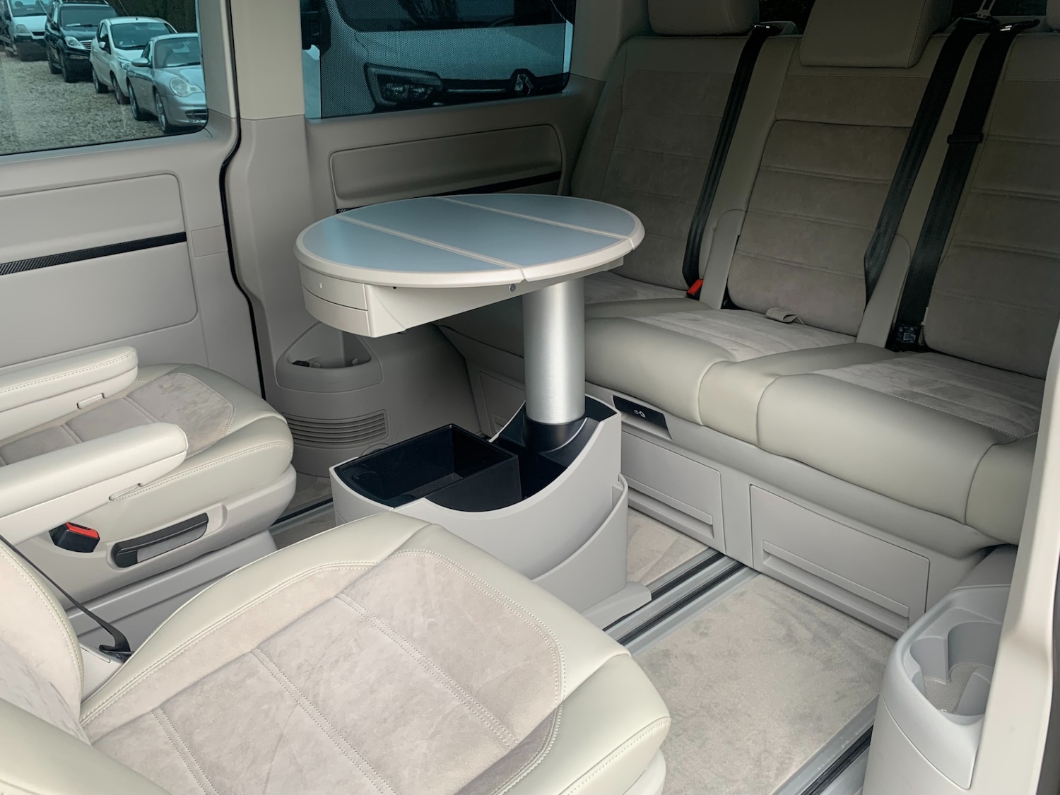 Used Volkswagen Caravelle 2016 for sale - 76142362: Photo 22