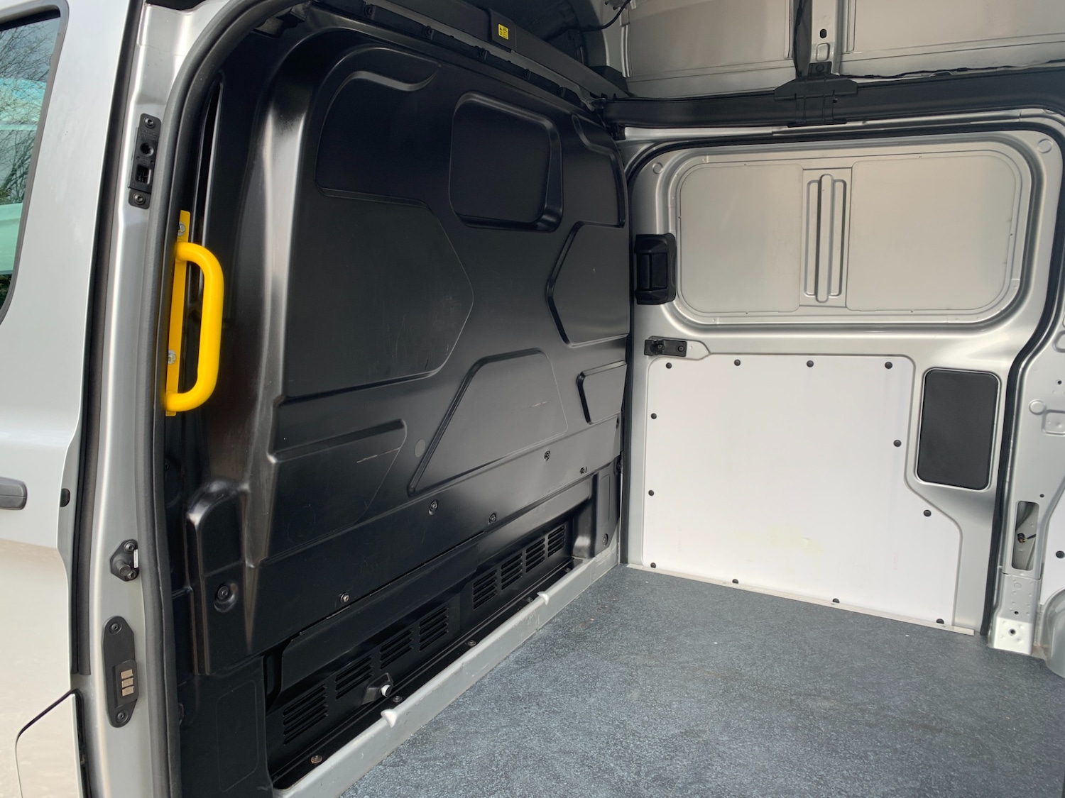 Used Ford Transit Custom 2020 for sale - 78028282: Photo 16