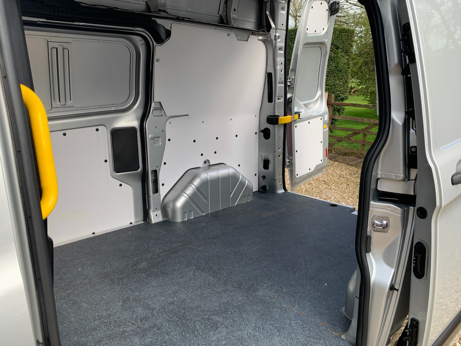 Used Ford Transit Custom 2020 for sale - 78028282: Photo 19