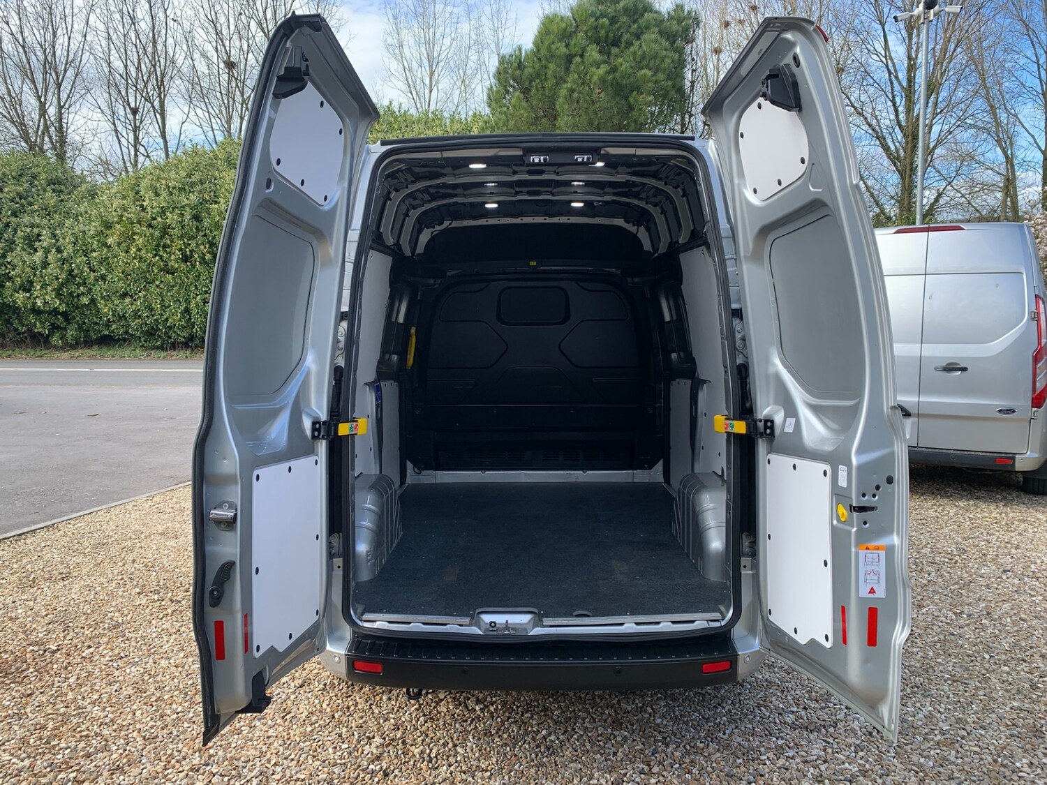 Used Ford Transit Custom 2020 for sale - 78028282: Photo 4