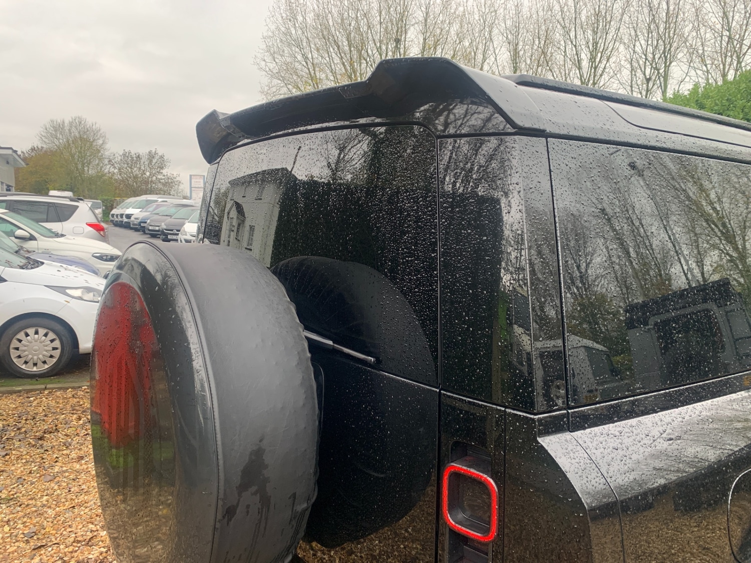 Used Land Rover Defender 2024 for sale - 76567892: Photo 12