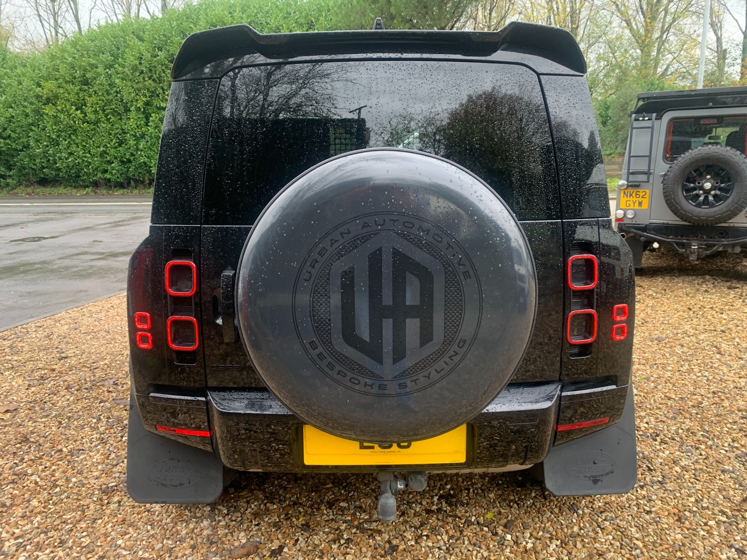 Used Land Rover Defender 2024 for sale - 76567892: Photo 4