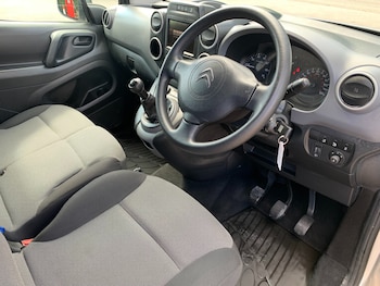 Used Citroen Berlingo 2017 for sale - 75481437: Photo