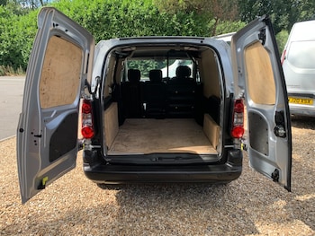 Used Citroen Berlingo 2017 for sale - 75481437: Photo