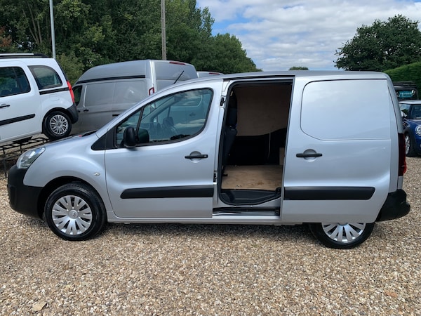 Used Citroen Berlingo 2017 for sale - 75481437: Photo 8