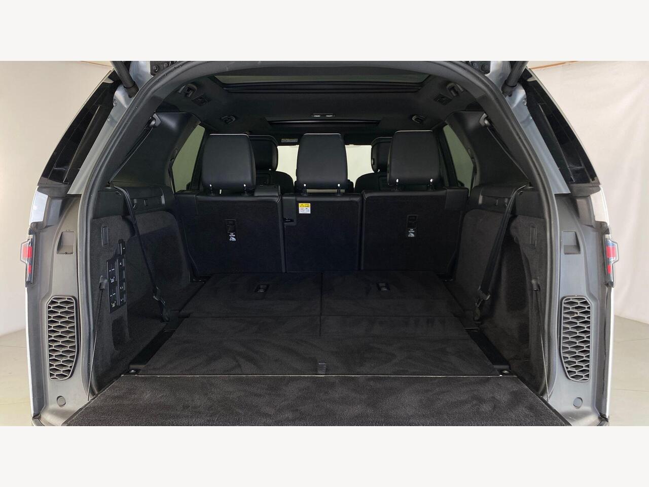 Used Land Rover Discovery 2021 for sale - 76674571: Photo 10