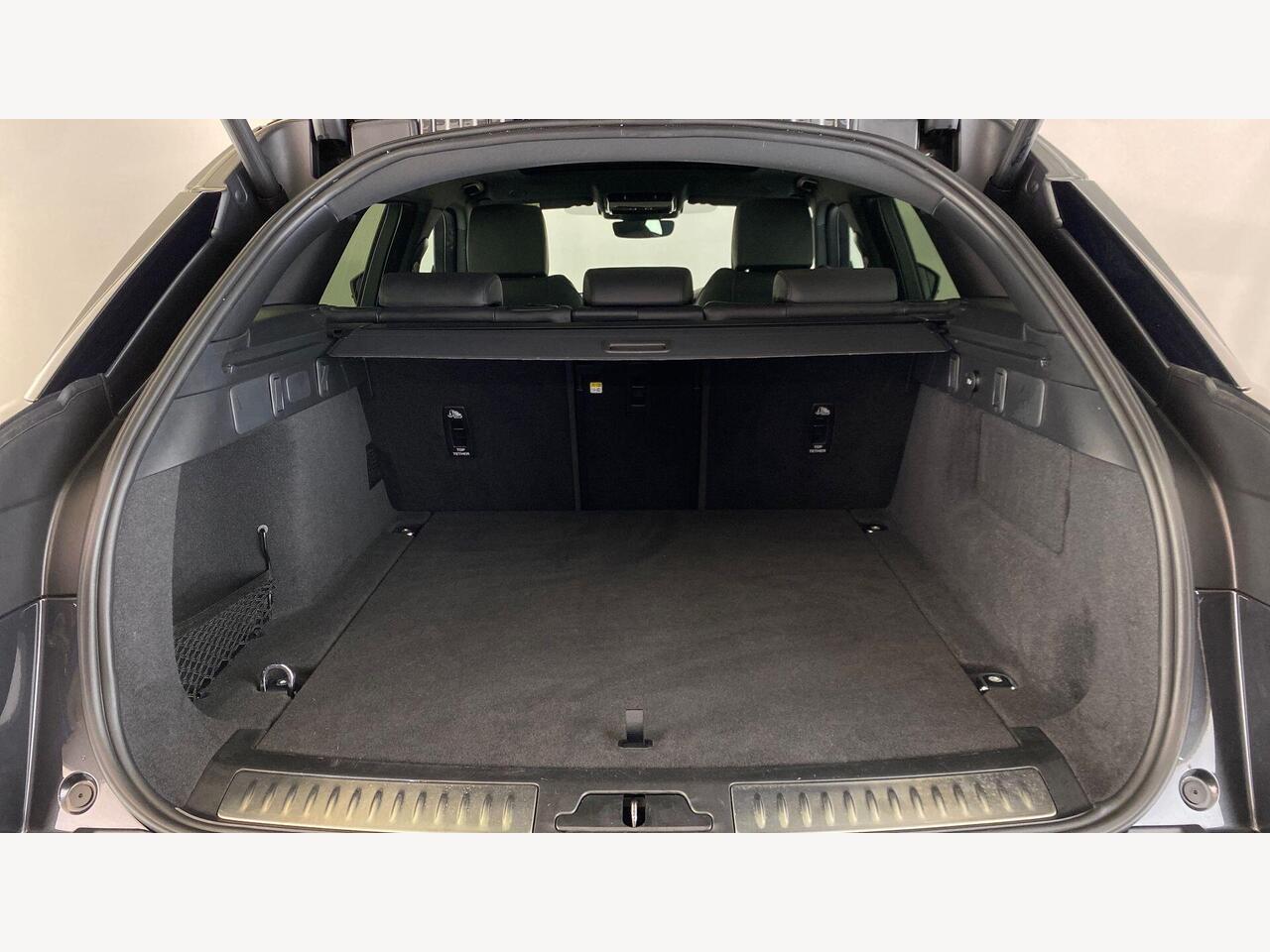 Used Land Rover Range Rover Velar 2023 for sale - 76675768: Photo 10