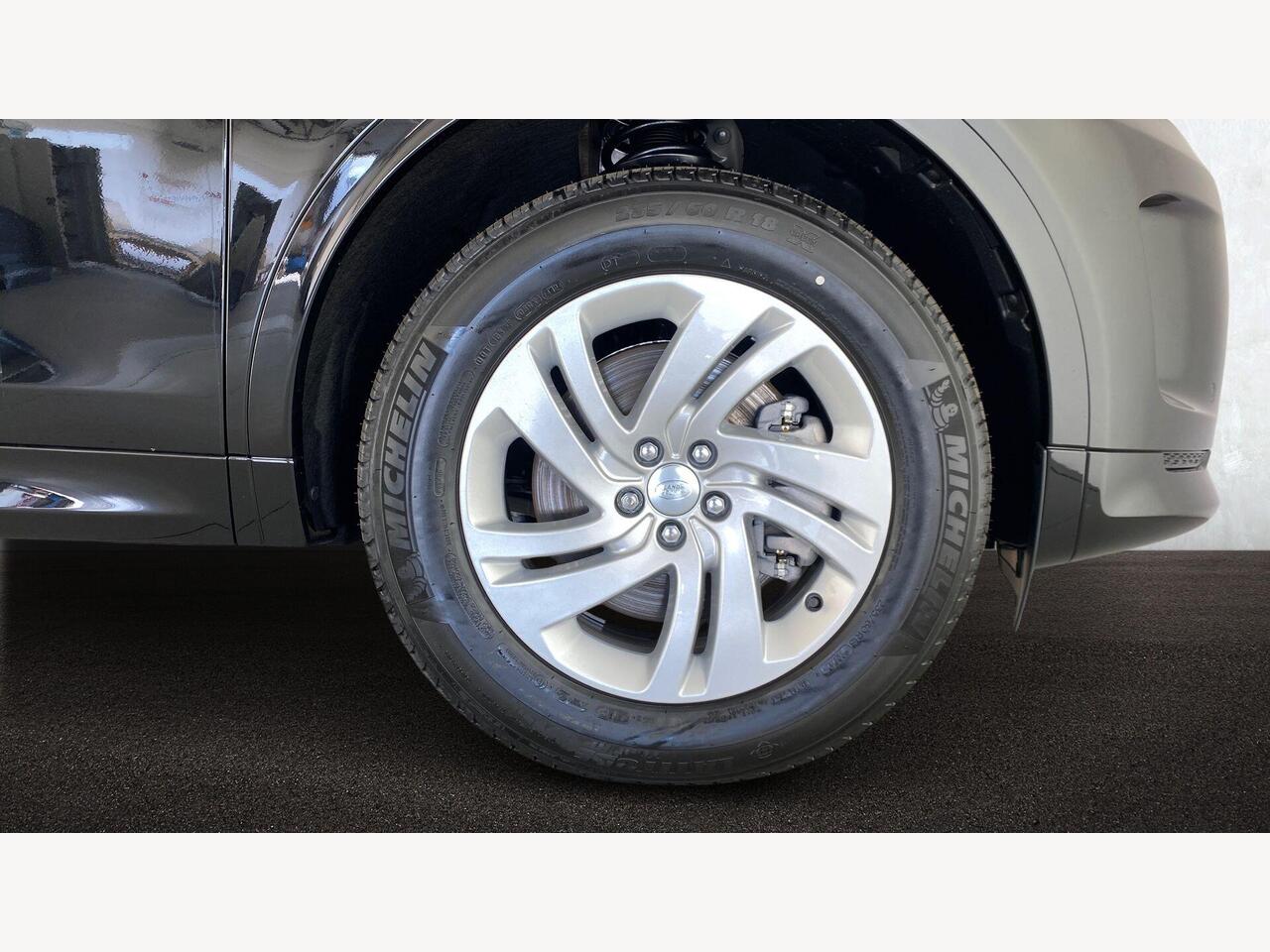 Used Land Rover Discovery Sport 2025 for sale - 78145521: Photo 8