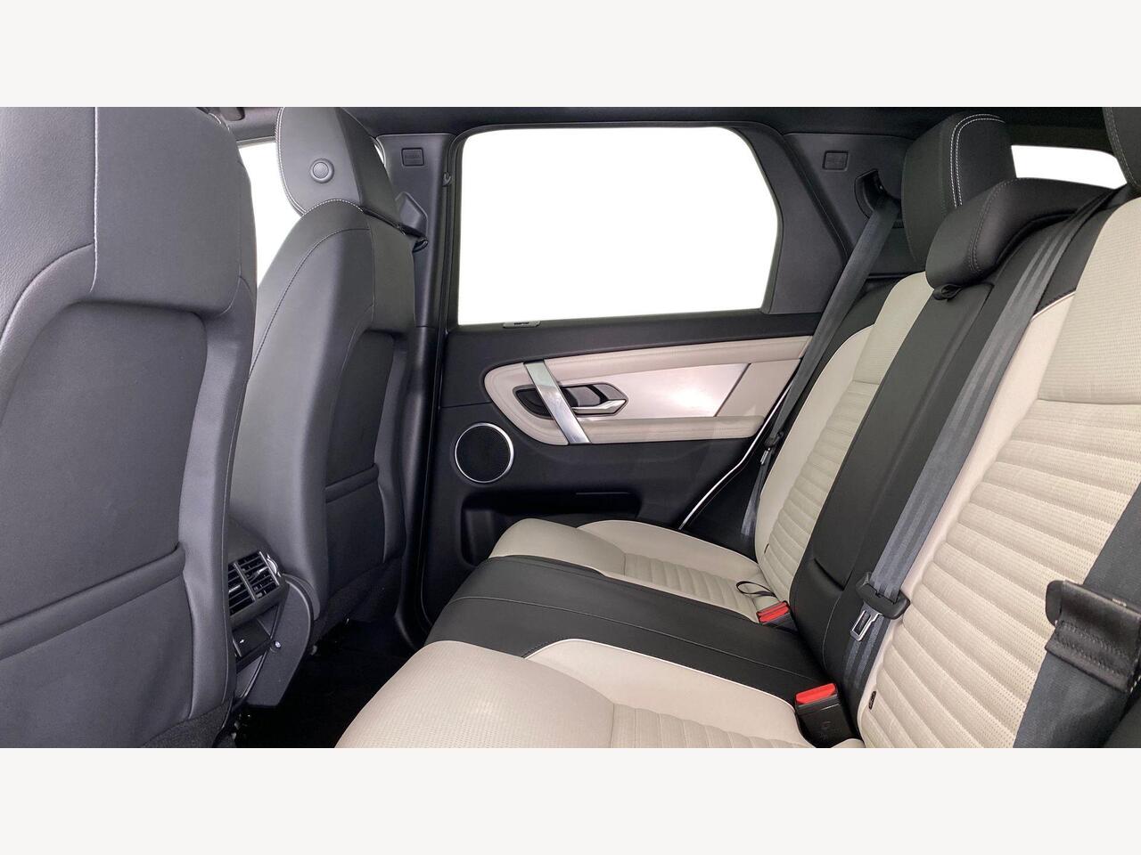 Used Land Rover Discovery Sport 2022 for sale - 77427952: Photo 5