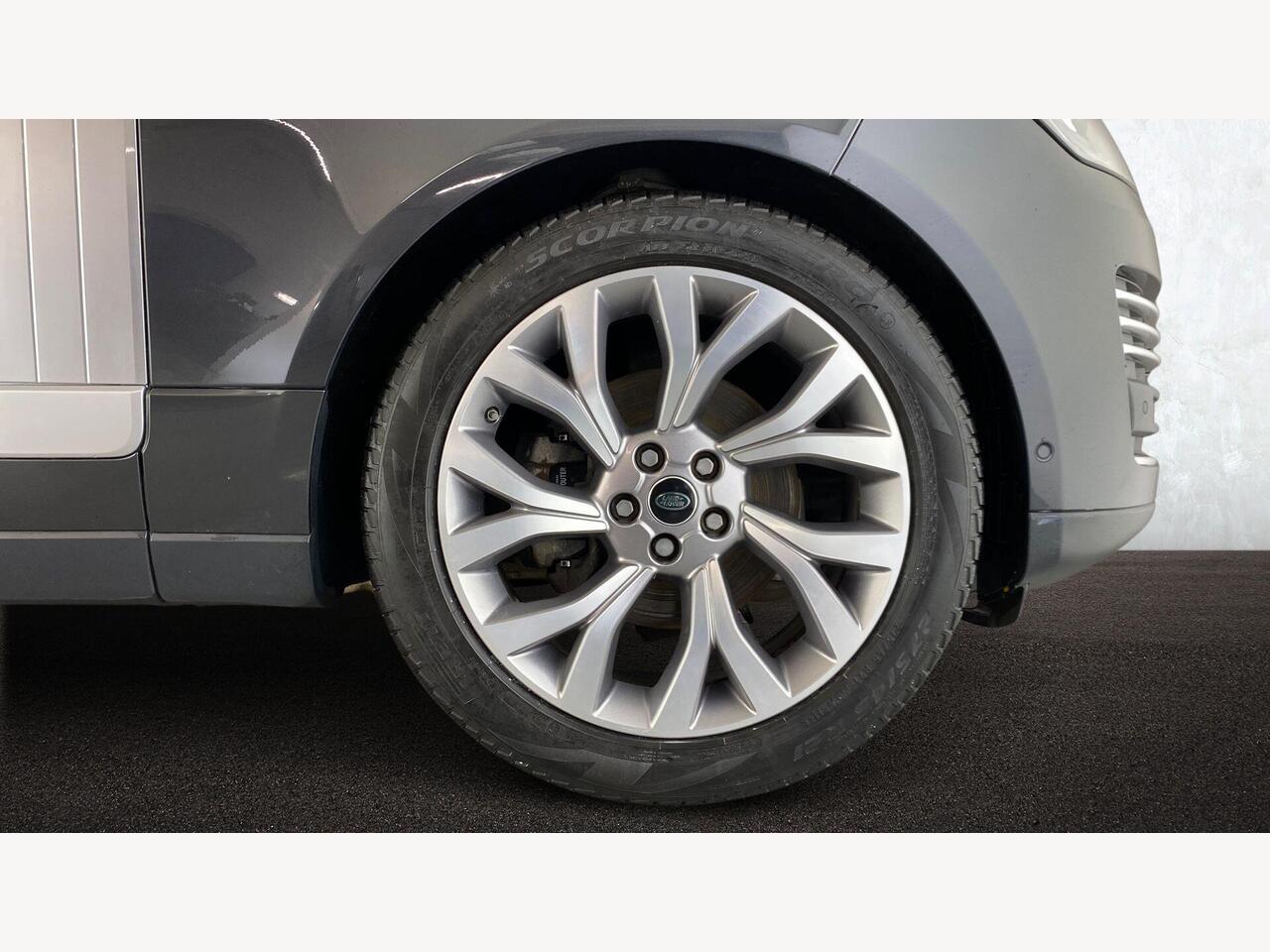 Used Land Rover Range Rover 2019 for sale - 77542065: Photo 8