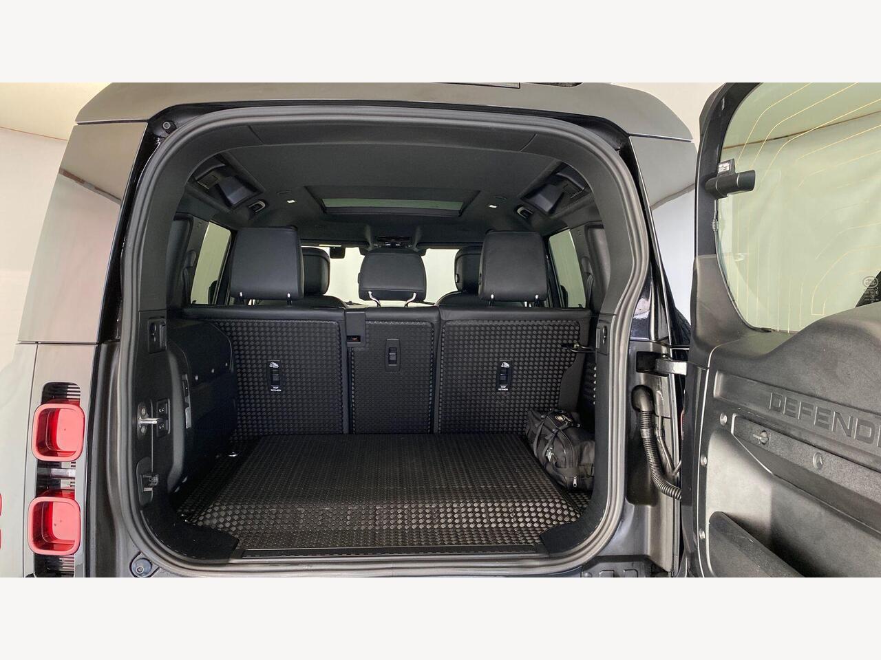 Used Land Rover Defender 2023 for sale - 78135158: Photo 10