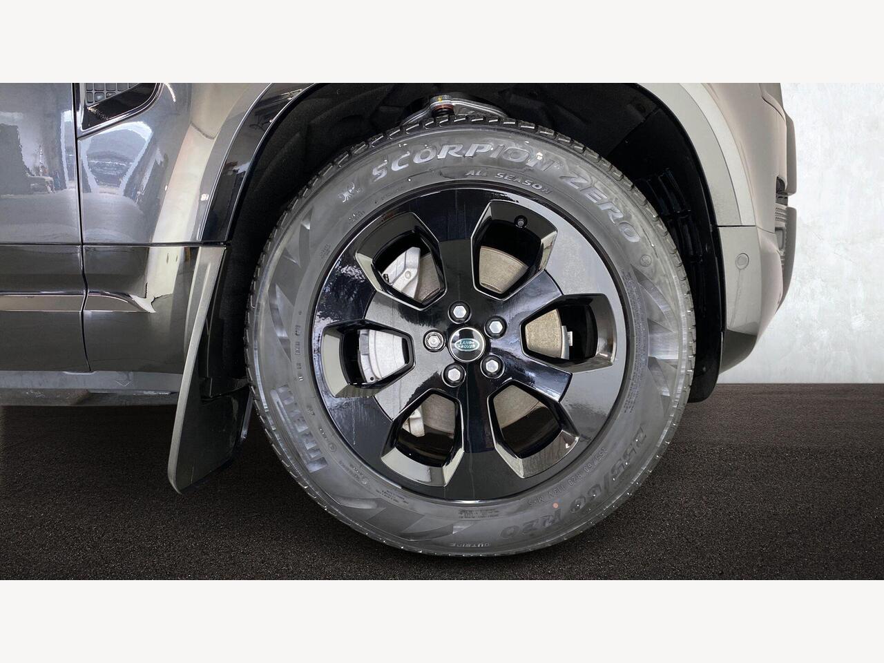 Used Land Rover Defender 2023 for sale - 78135158: Photo 8