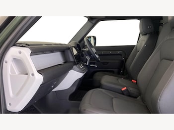 Used Land Rover Defender 2026 for sale - 78442160: Photo