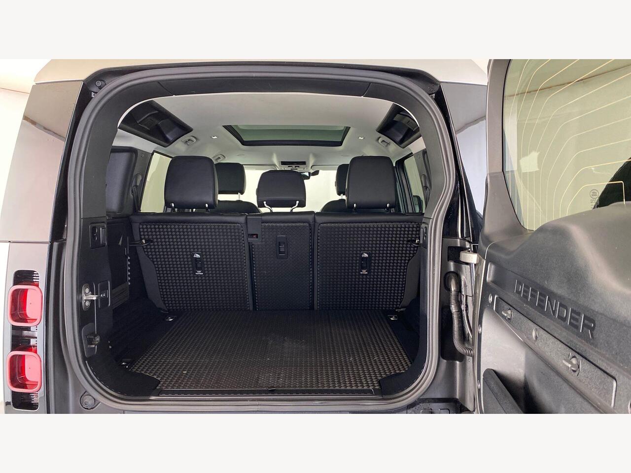 Used Land Rover Defender 2024 for sale - 78036513: Photo 10