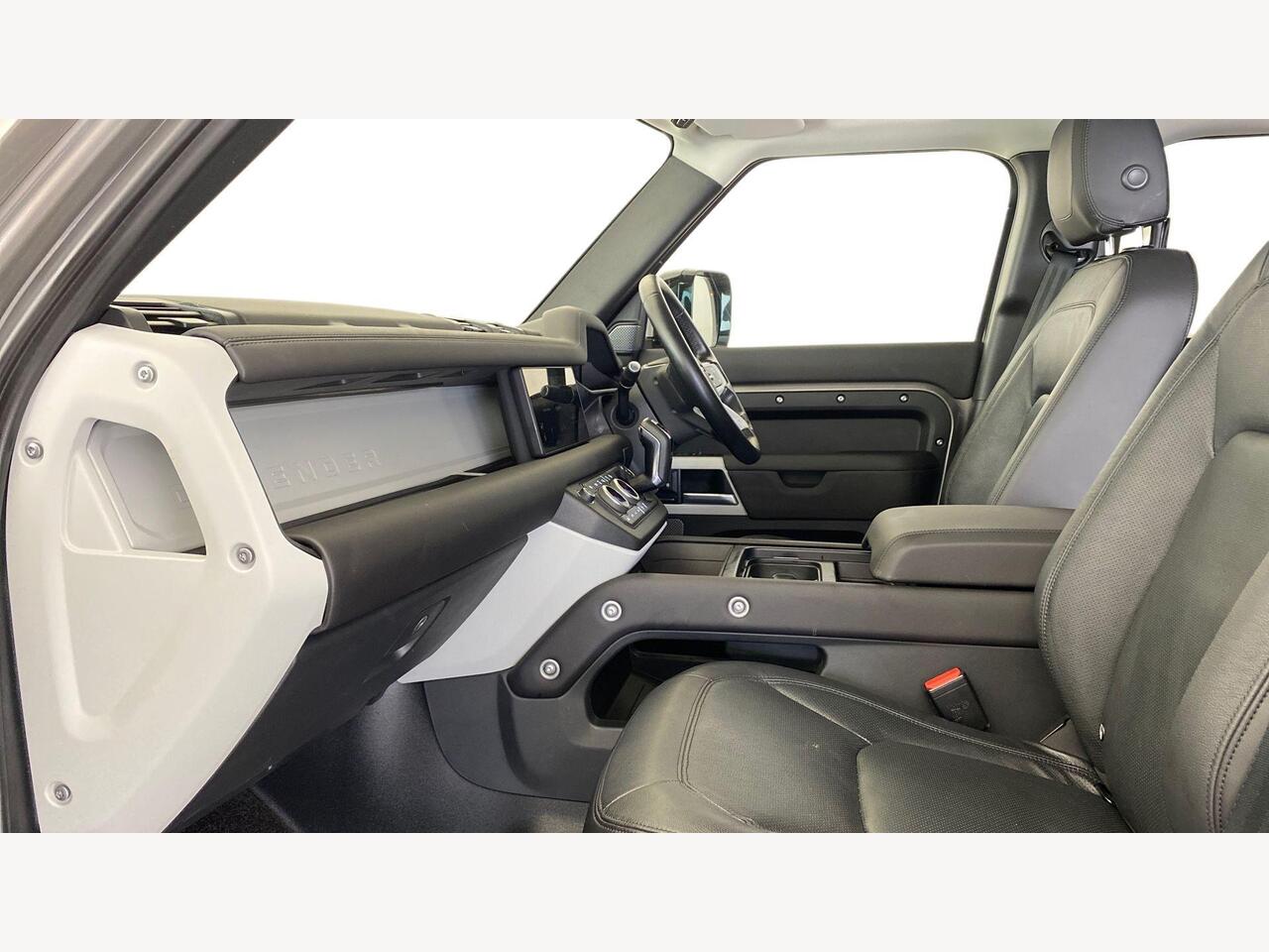 Used Land Rover Defender 2024 for sale - 78036513: Photo 3