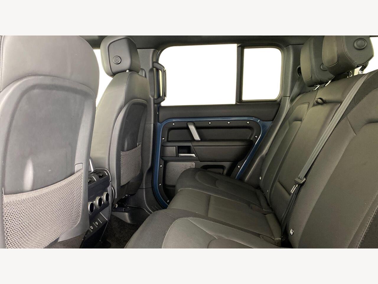 Used Land Rover Defender 2024 for sale - 77541981: Photo 4