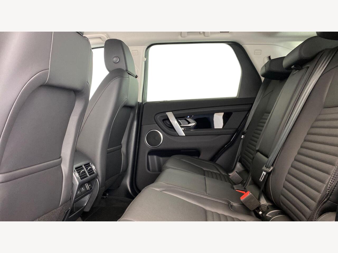 Used Land Rover Discovery Sport 2025 for sale - 78140361: Photo 4