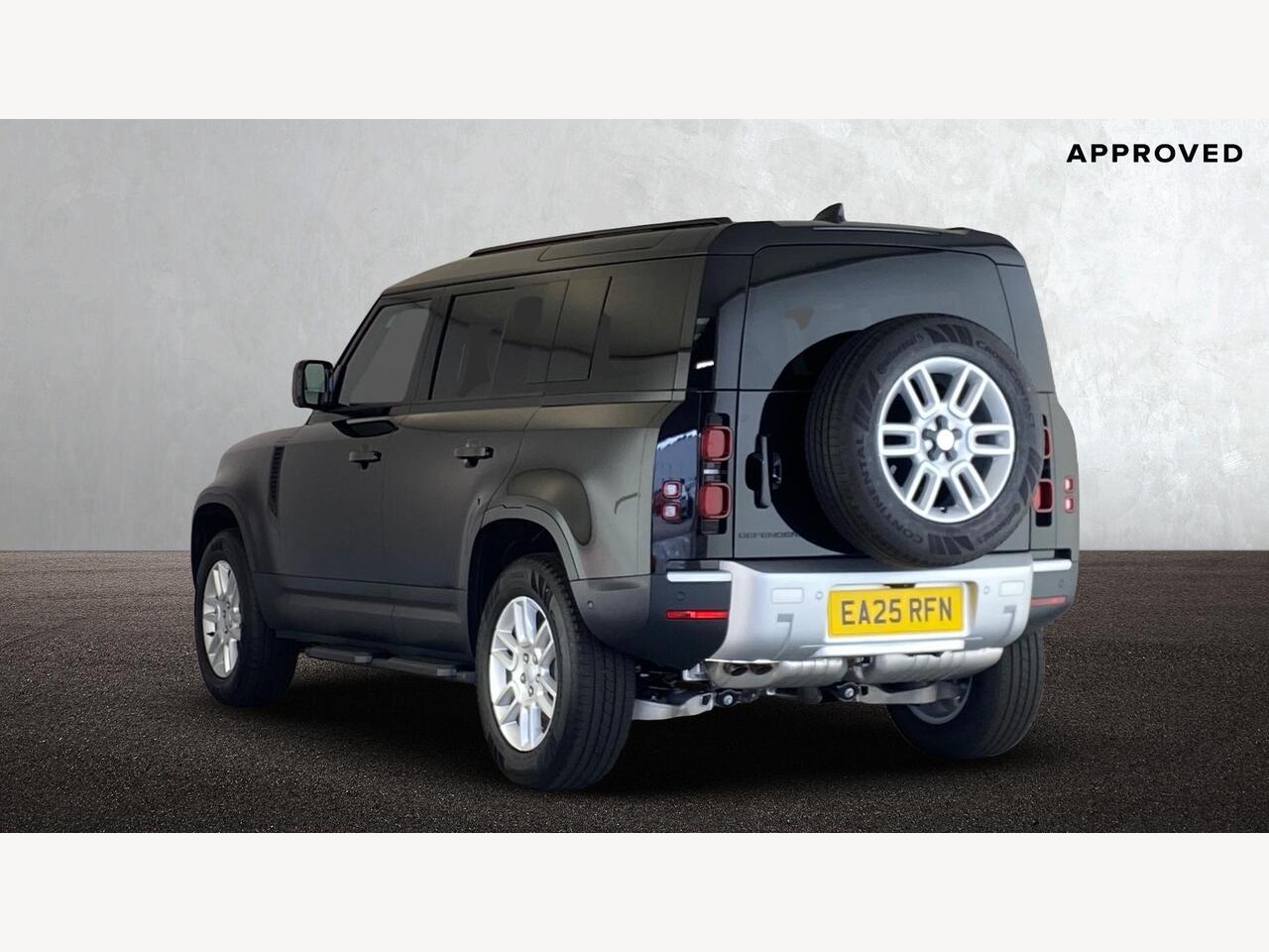 Used Land Rover Defender 2025 for sale - 76679118: Photo 2