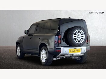 Used Land Rover Defender 2025 for sale - 76679118: Photo
