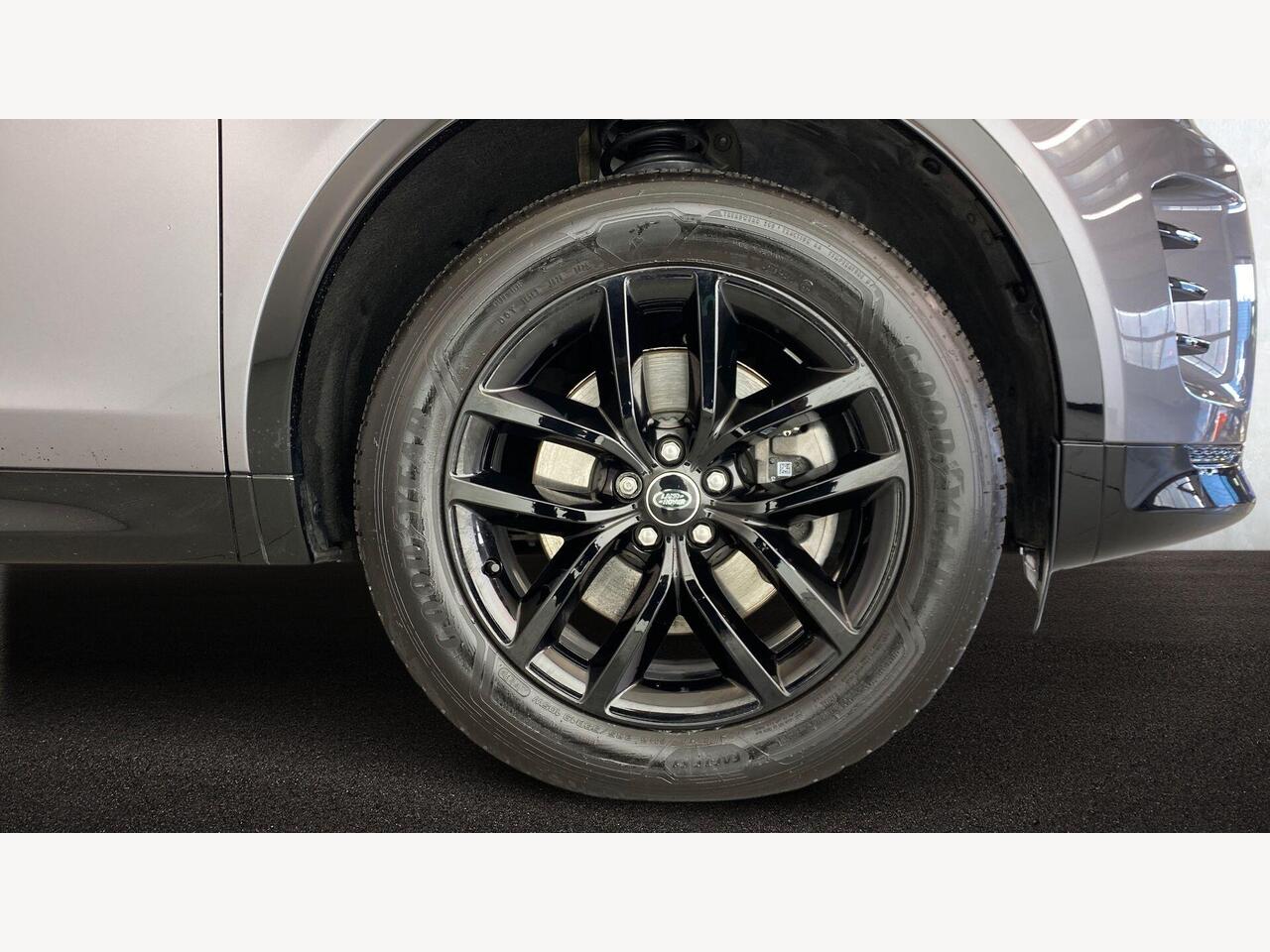 Used Land Rover Discovery Sport 2025 for sale - 77293079: Photo 8