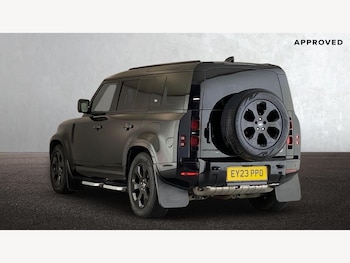 Used Land Rover Defender 2023 for sale - 76676822: Photo