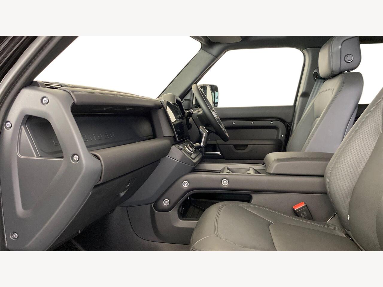 Used Land Rover Defender 2026 for sale - 77685582: Photo 3