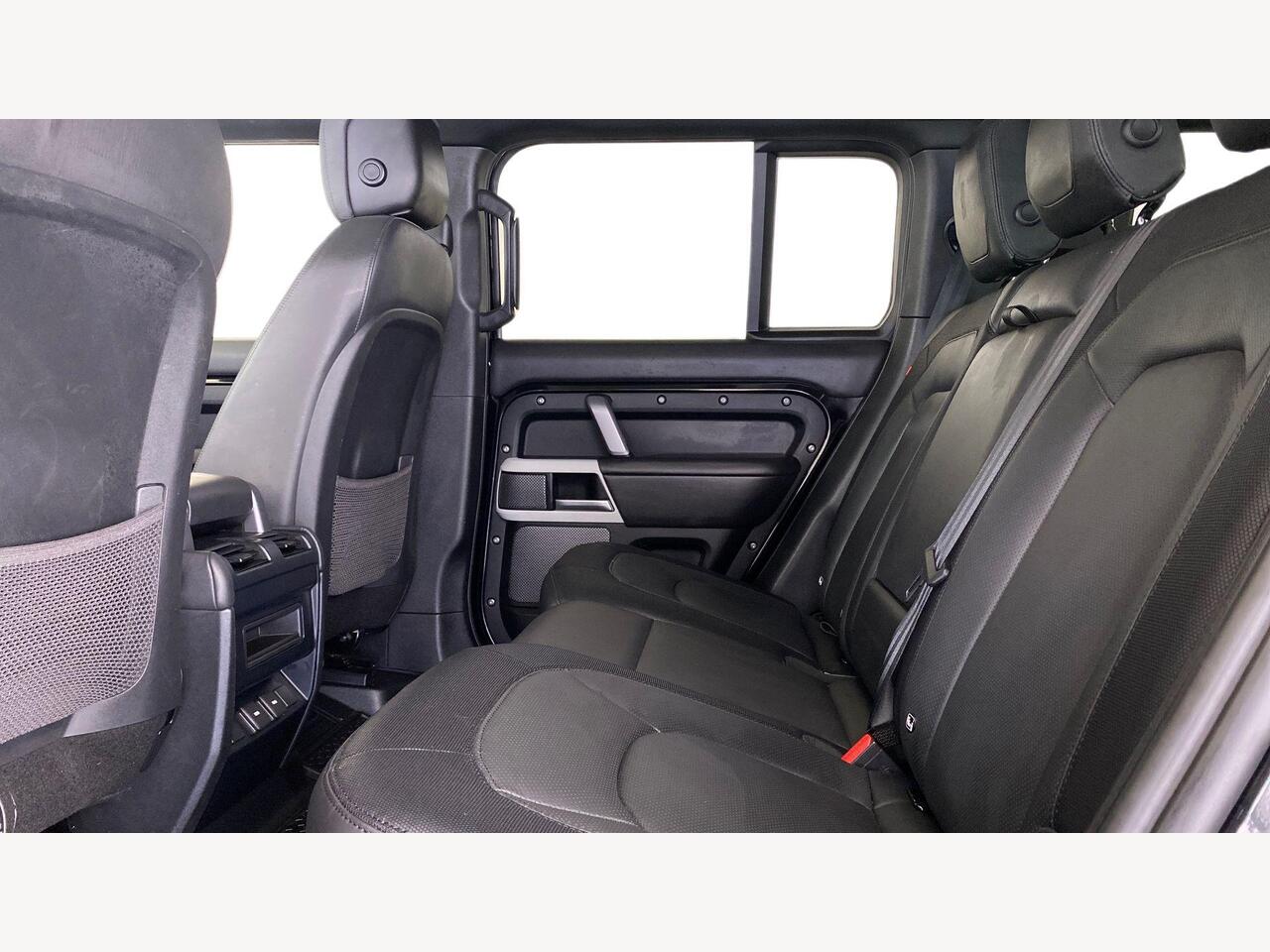 Used Land Rover Defender 2023 for sale - 77725511: Photo 4