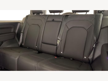 Used Land Rover Defender 2026 for sale - 78360520: Photo