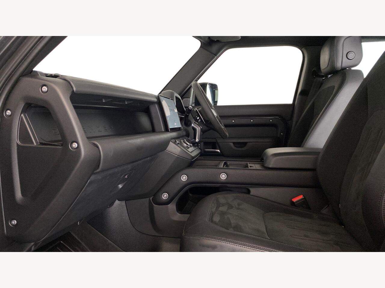 Used Land Rover Defender 2023 for sale - 77427973: Photo 3